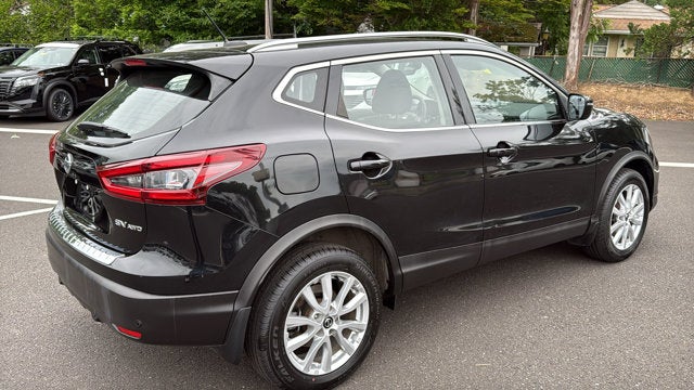 2021 Nissan Rogue Sport SV