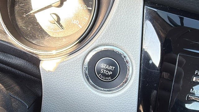 2018 Nissan Rogue Sport SV