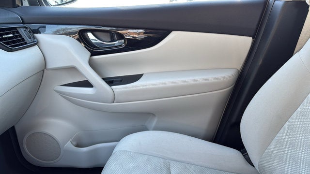 2018 Nissan Rogue Sport SV