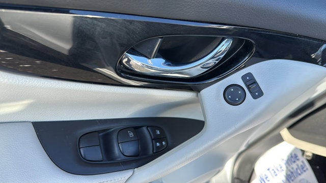 2018 Nissan Rogue Sport SV