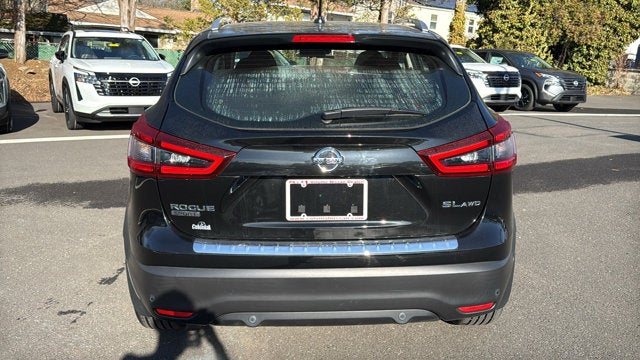 2022 Nissan Rogue Sport SL