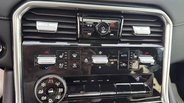 2025 Nissan Armada Platinum