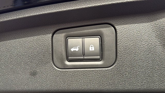 2025 Nissan Armada Platinum