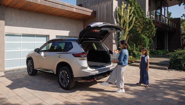 COLONIAL NISSAN PA in Feasterville PA