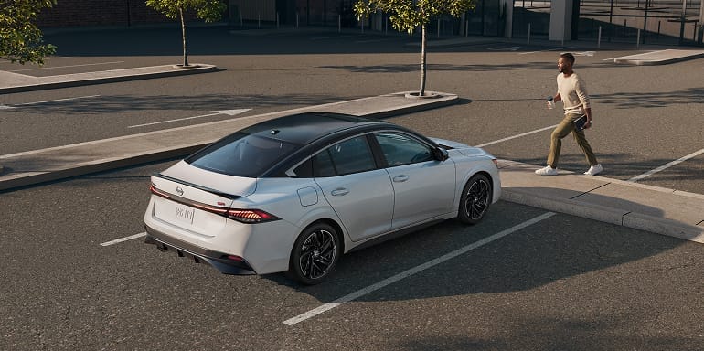 COLONIAL NISSAN PA in Feasterville PA